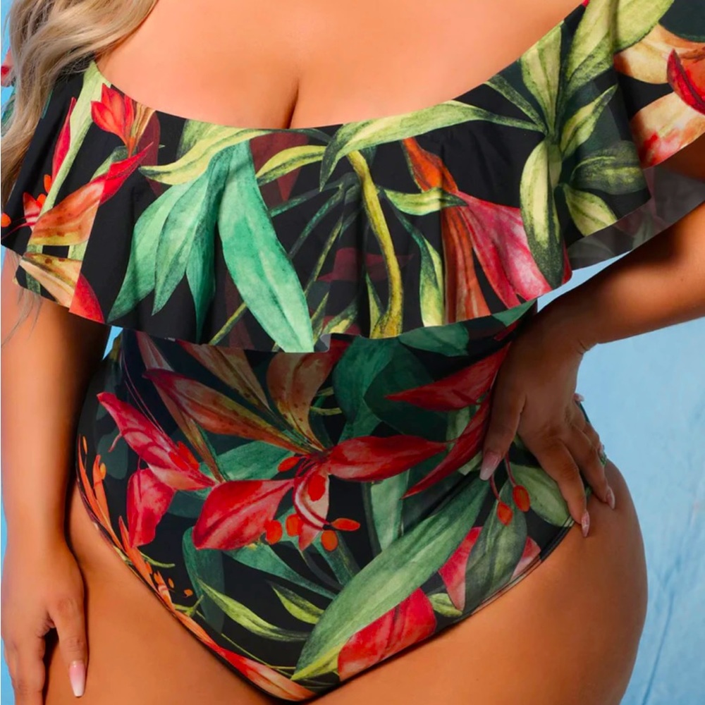 1x Goddess in Paradise Ruffle One Piece Swimsuit